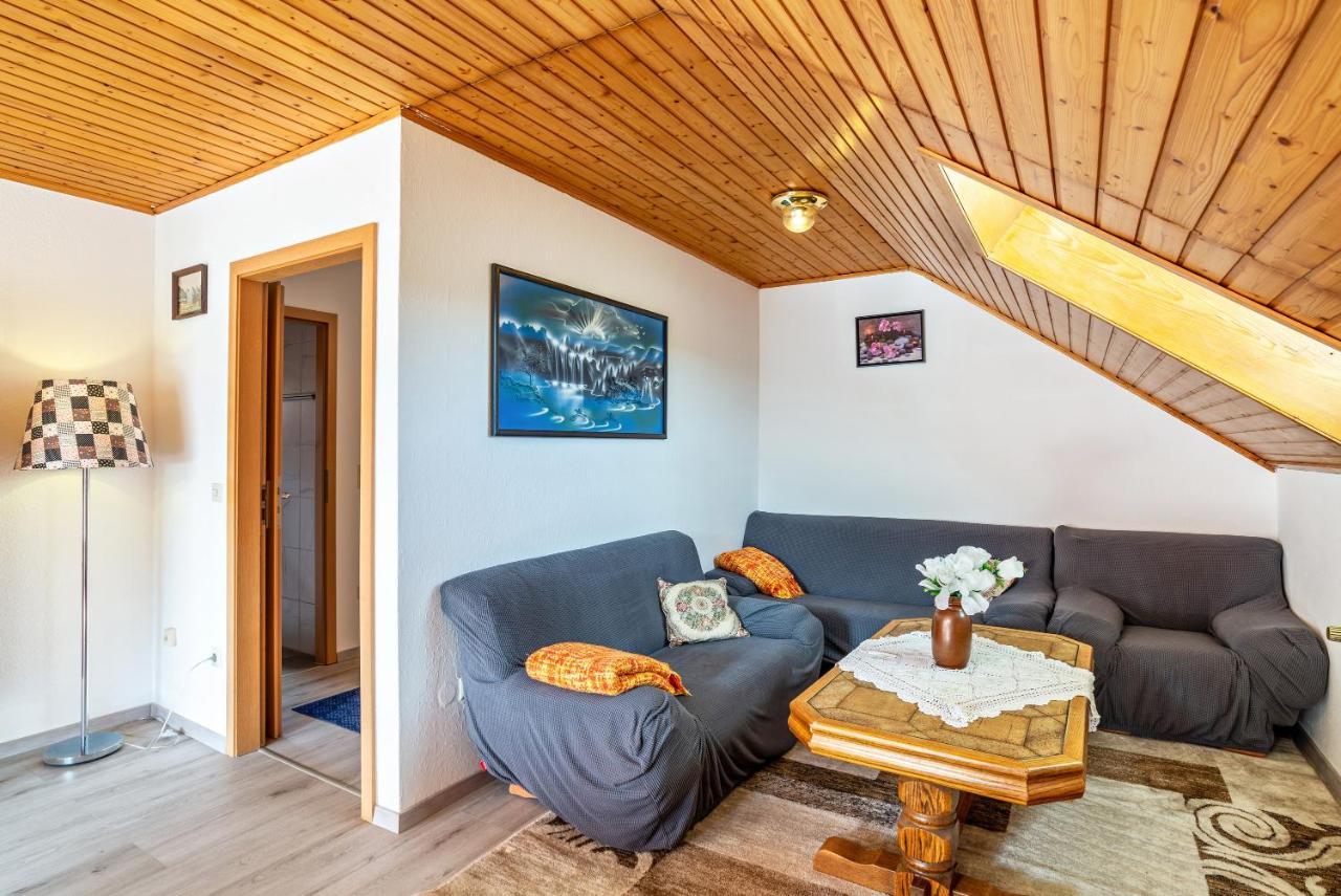 Apartmán Haus Guenter Und Valeria Gossersweiler-Stein Exteriér fotografie